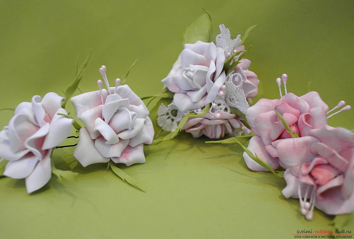 Мастер-класс поможет создать бутоньерку, для которой цветы изготавливаются своими руками из фоамирана.. Фото №26